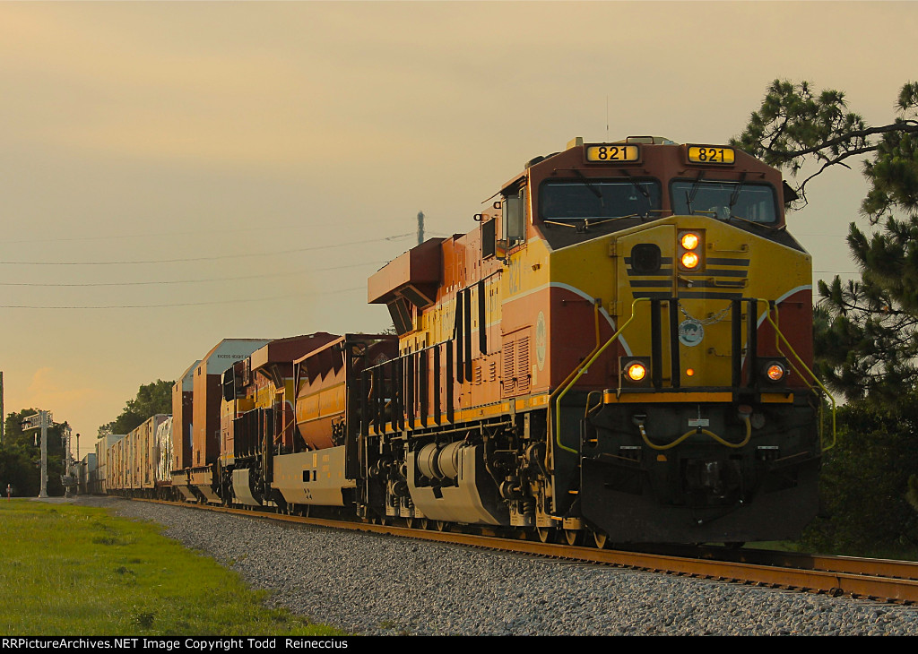 FEC 821